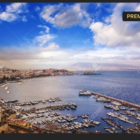 B&B I Borboni Napels Buitenkant foto